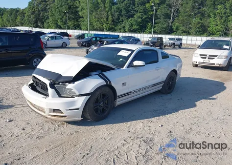 2013 Ford Mustang V6 из США, поврежденный, VIN 1ZVBP8AM6D5275978